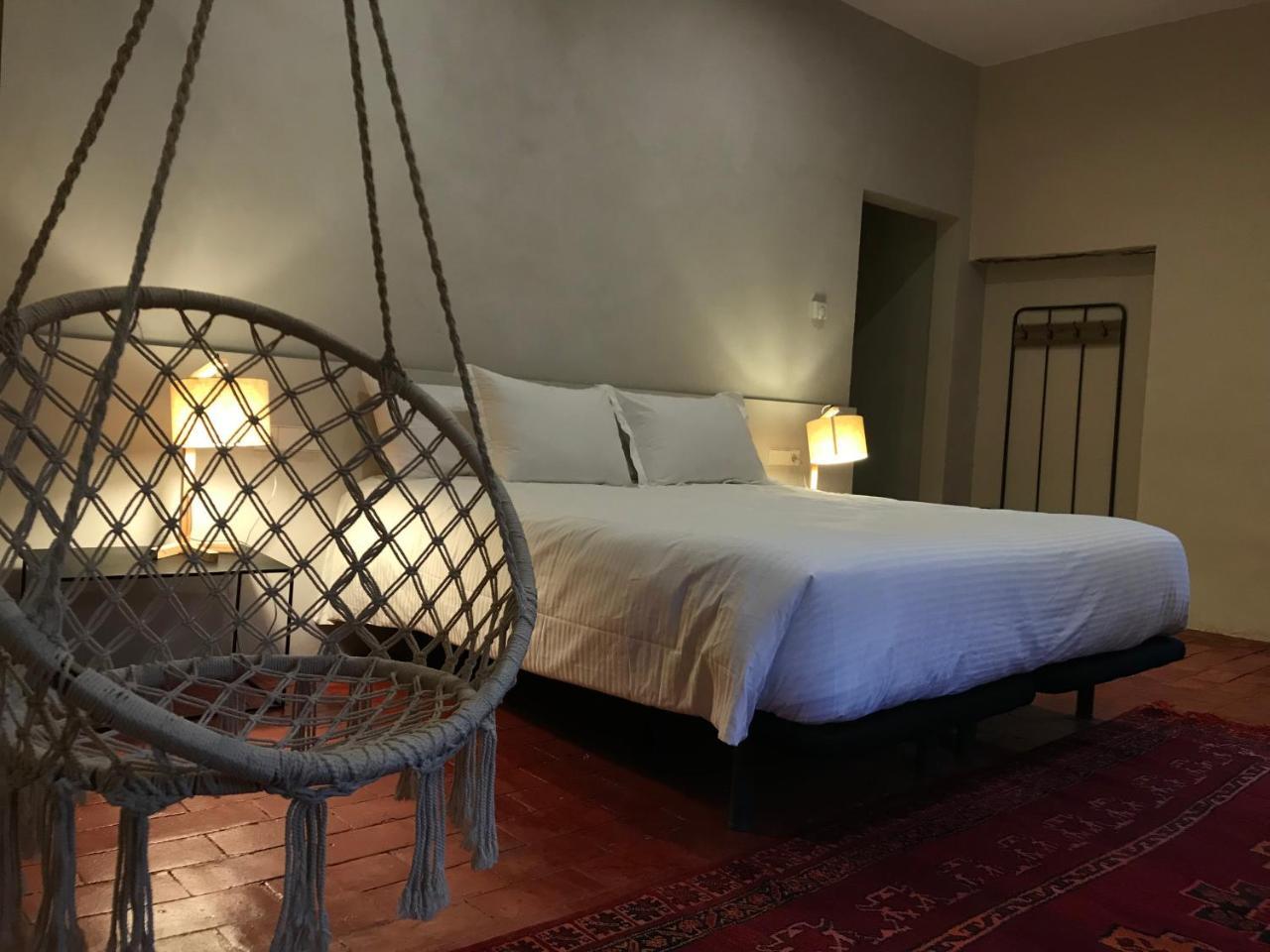Hostal De Bianya 라 발 데 비아니아 외부 사진