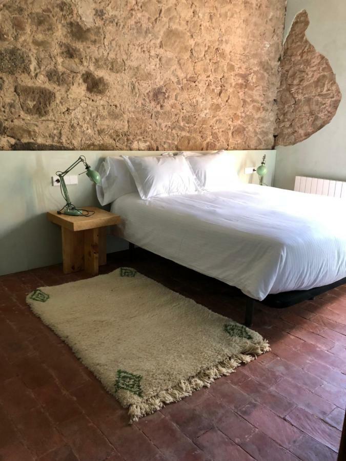 Hostal De Bianya 라 발 데 비아니아 외부 사진